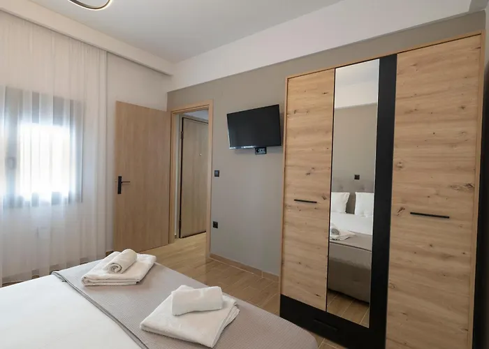 Eleni Luxury Apartament Nea Kallikrateia