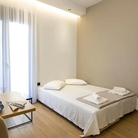 Eleni Luxury Lägenhet *