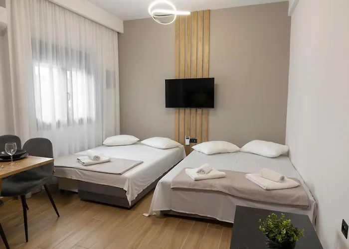 Eleni Luxury Nea Kallikrateia