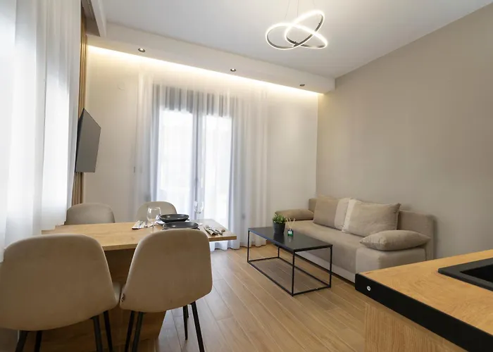 Eleni Luxury Apartment