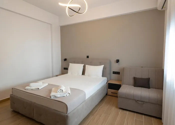 Eleni Luxury