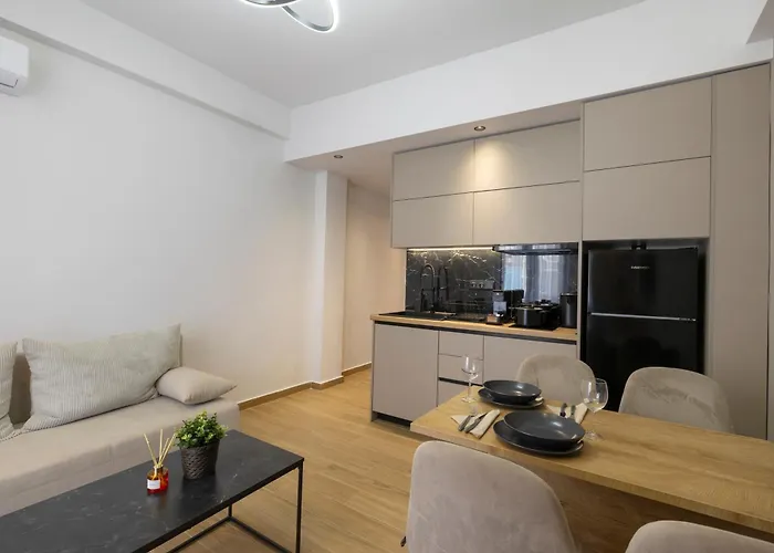 Eleni Luxury